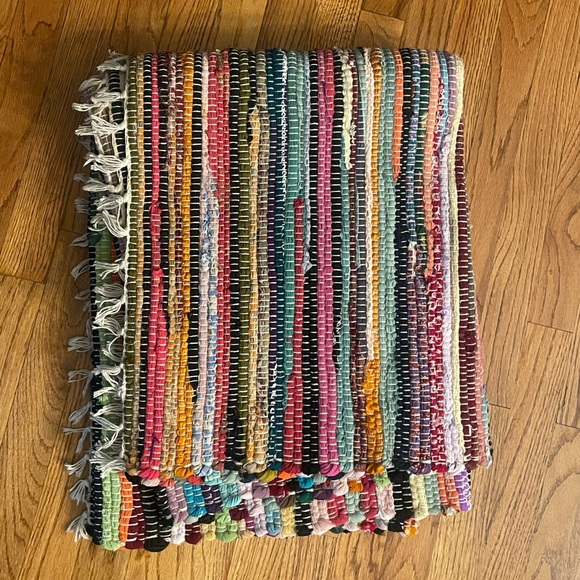 Handwoven Chindi Rug - Picture 4 of 10